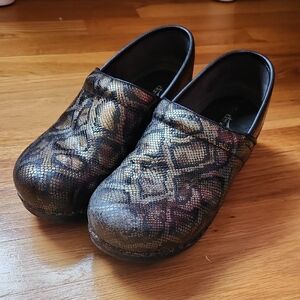 Dansko Multicolor Patterned Mules